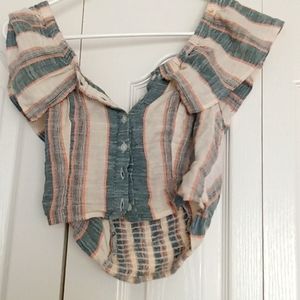 Others follow size small crop top